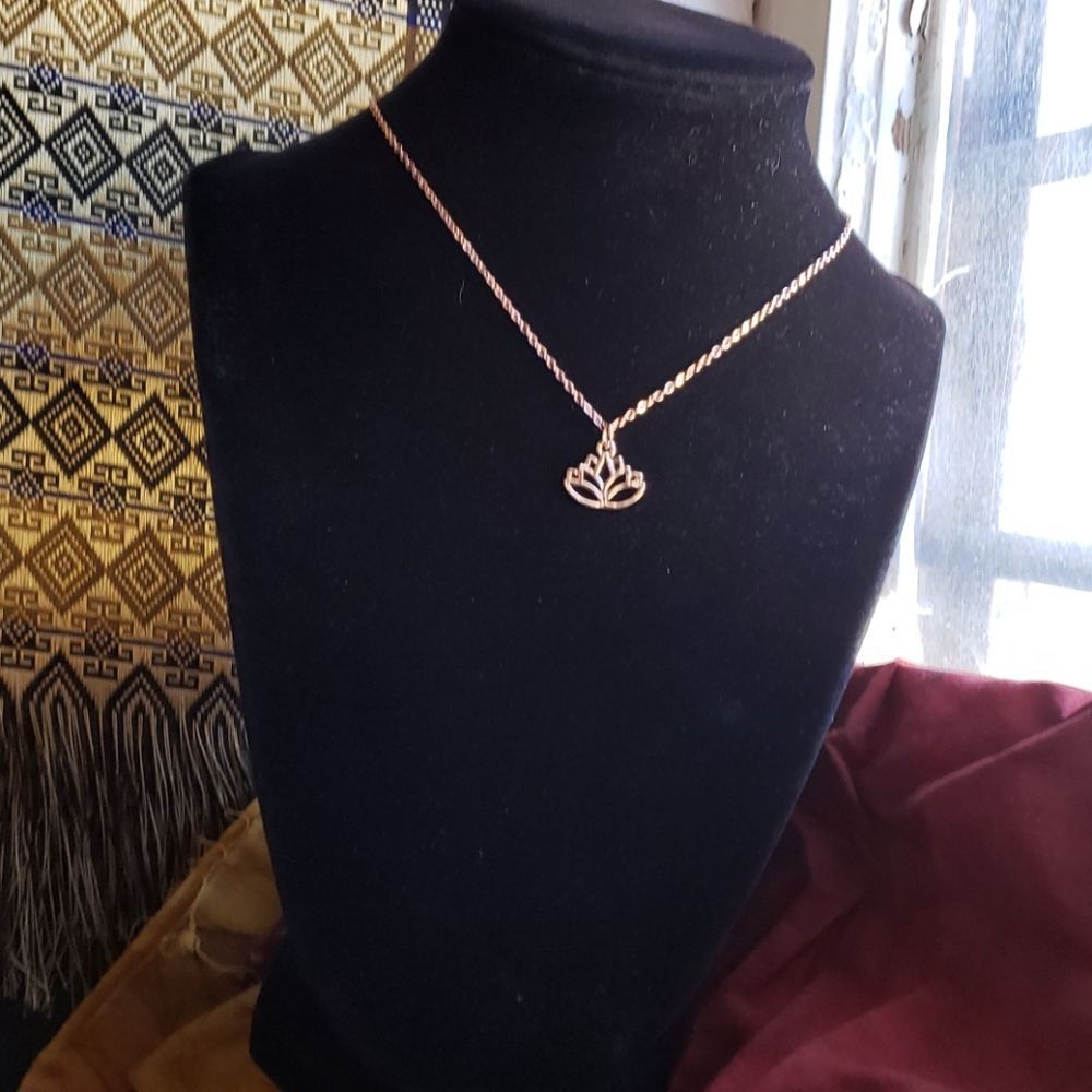Rose Gold Lotus Blossom Necklace